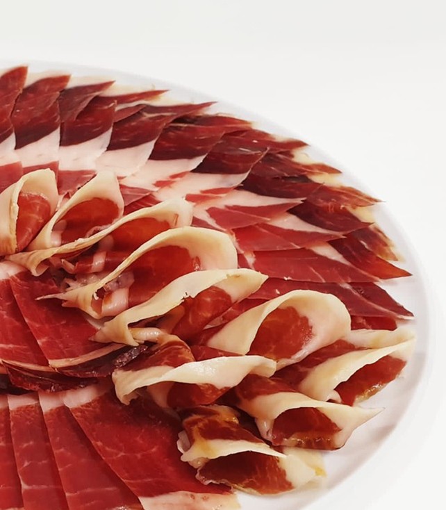 Pack Jamón de Cebo de Campo Ibérico y Lomo de Cebo