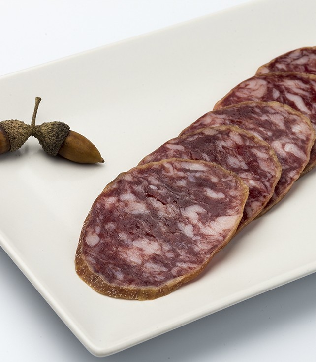Salchichón cular ibérico de bellota corte